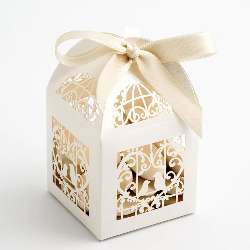 50 Piece Pack Ivory Dove Heart Bomboniere Favour Box